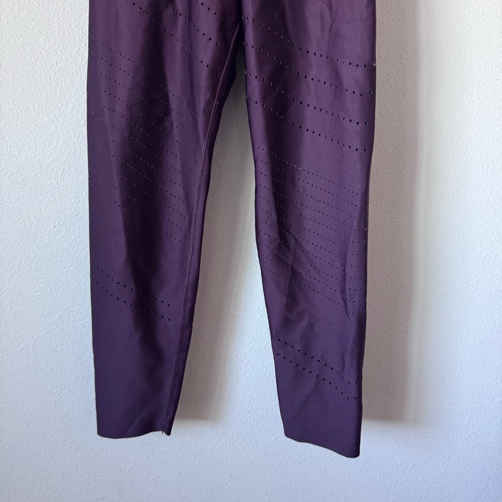 Ultracor High Oblique Pixelate Deep Burgundy Leggings - Picture 5 of 13